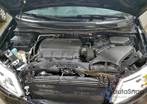 2013 Honda Odyssey Touring z USA, uszkodzony, nr VIN 5FNRL5H95DB045053